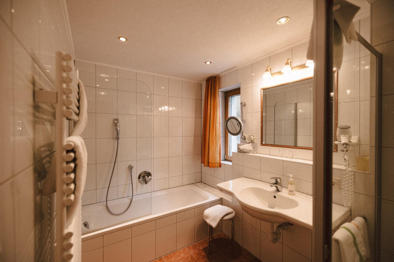 Bathroom 5, APRES POST HOTEL, Bludenz