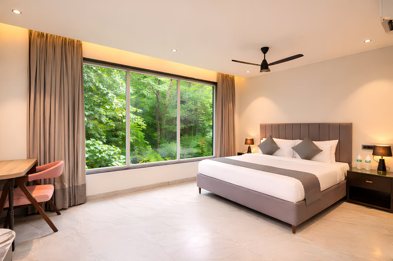 Room 4, DLS Divine River Resort & Spa, Garhwal