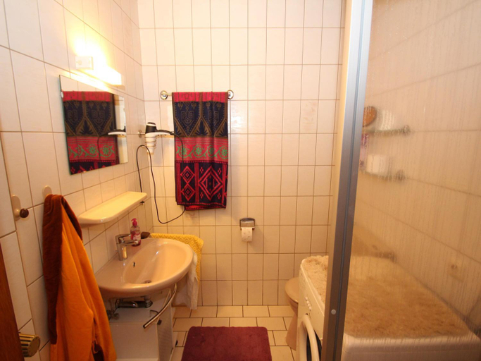 Bathroom 3, Ferienhaus in Nessmersiel fur 4 Personen, Aurich