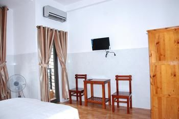 Others 2, Sh Homestay, Huế