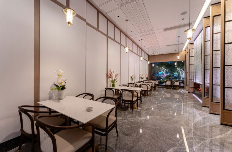 Food & Drinks 4, Lakeside Hotel , Dongguan