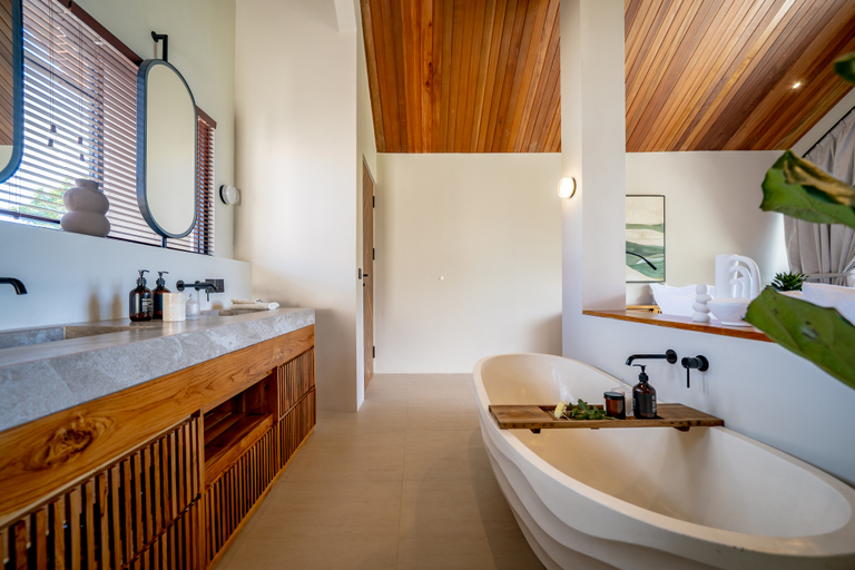 Bathroom 5, Villa Enola Uluwatu, Badung
