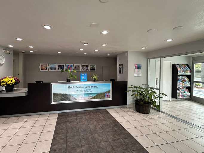 Public Area, Studio 6 San Diego, Ca – Hotel Circle – Mission Valley, San Diego