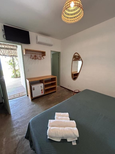 Bedroom 3, Cabaré du Vento, Cruz