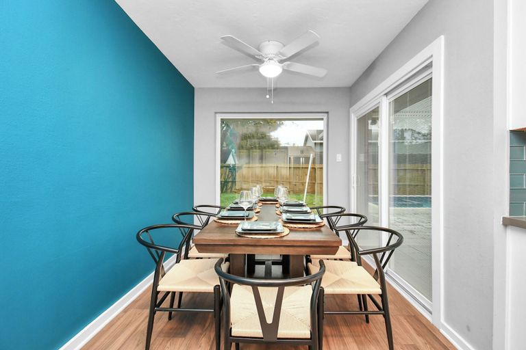 Dining 4, Empress Solace Villa, Galveston
