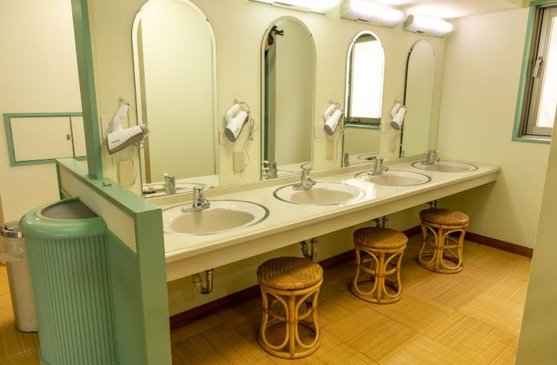 Bathroom 4, Atagawa onsen Blue Ocean, Higashiizu