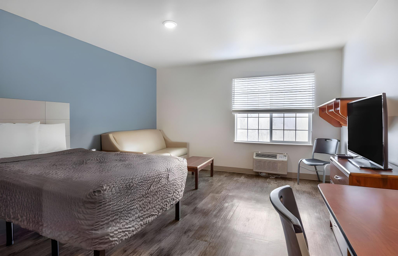 Bedroom 3, Studio 6 Extended Stay Wichita South KS, Sedgwick