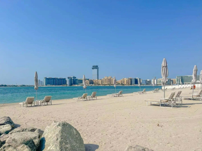 Beach, PVH - Sea View 1BR in Beach Vista, Dubai