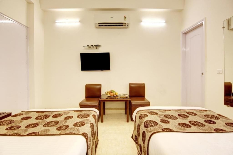 Others 5, Marks Hotel, Gautam Buddha Nagar
