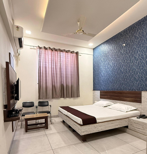 Others 3, Hotel JB Residency, Bagalkot