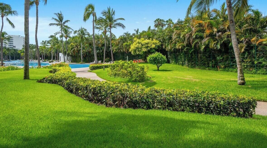 Exterior detail, Stylish 2 BR Condo - Pools - Golf - Membership, Puerto Vallarta