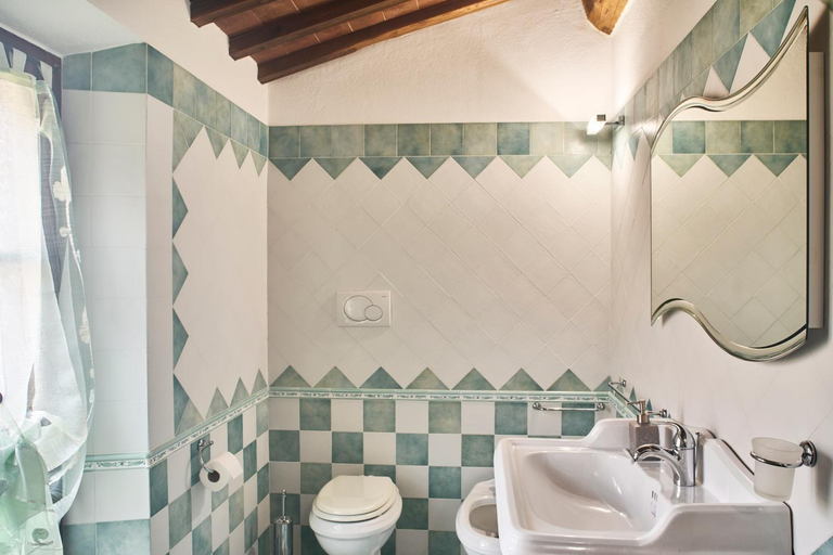 Bathroom 3, Casa Ginevra-2 Suite con giardino privato-Crete Senesi-Tuscany, Siena