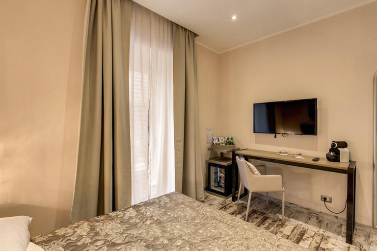 Bedroom, Colonna 18, Rome
