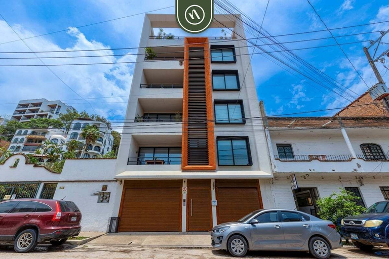 Exterior & Views 2, Amazing 2BR Condo in Romantic Zone - Rooftop Pool, Puerto Vallarta