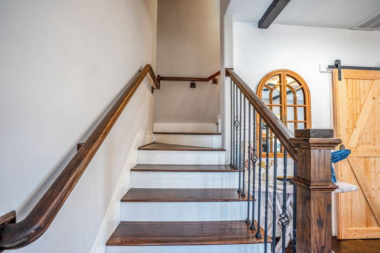 Interior 5, Empress Garden Villa, Houston