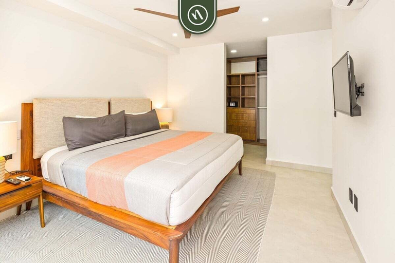 Bedroom 3, Amazing 2BR Condo in Romantic Zone - Rooftop Pool, Puerto Vallarta