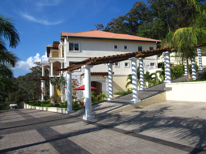 Exterior & Views 1, Sea Vue Luxury Vacation Condominiums, Roatán