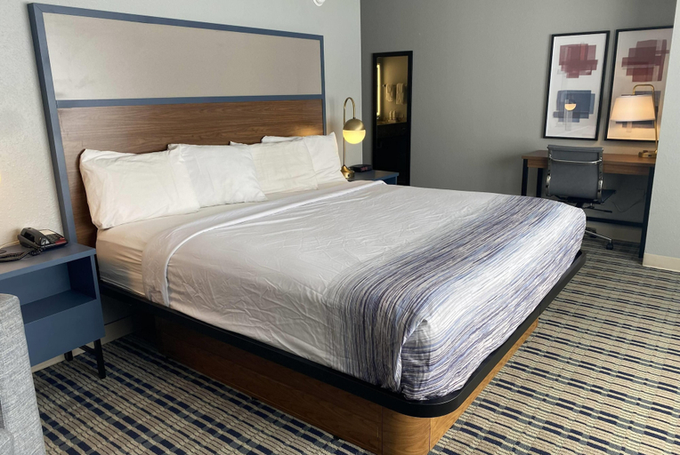 Bedroom 4, AmericInn by Wyndham Austin, Mower