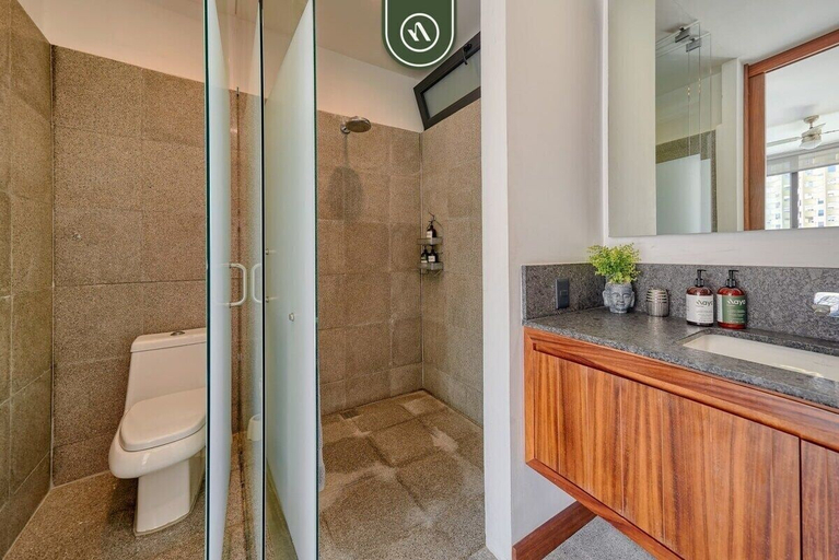 Bathroom 5, Cozy Studio - King Bed in Romantic Zone - Pool, Puerto Vallarta