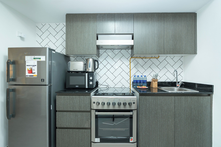 Private kitchen 5, PVH - Studio BR - Near Miracle Garden, Dubai