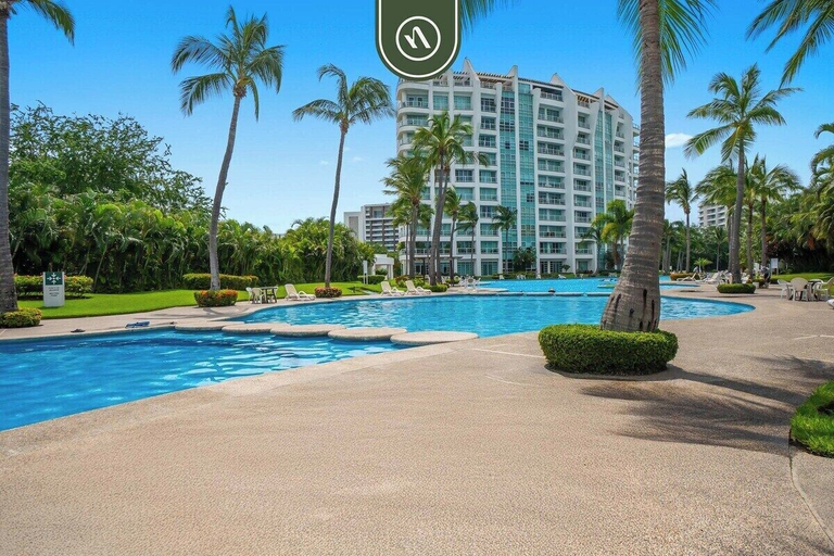 Pool 3, Stylish 2 BR Condo - Pools - Golf - Membership, Puerto Vallarta
