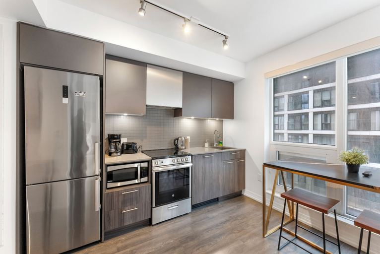 Private kitchen 4, Fillmore Downtown Suites, Toronto