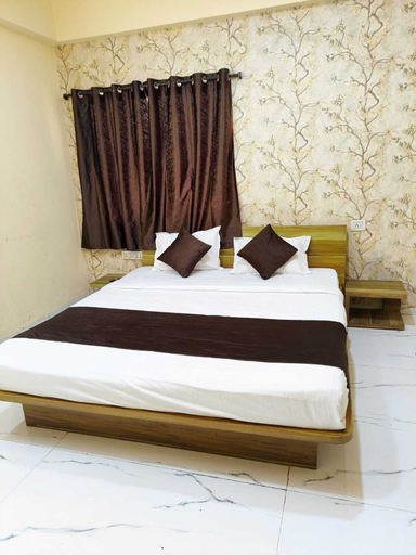 Room 3, Hotel Moon Light, Indore