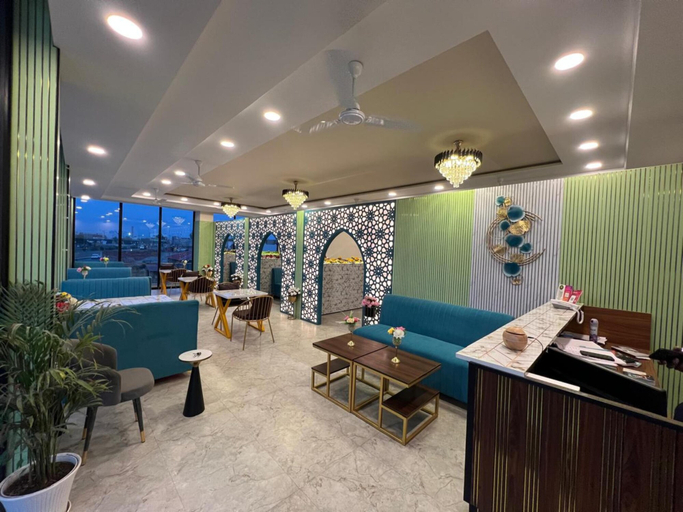 Restaurant 3, Hotel Highway Retreat, Amroha