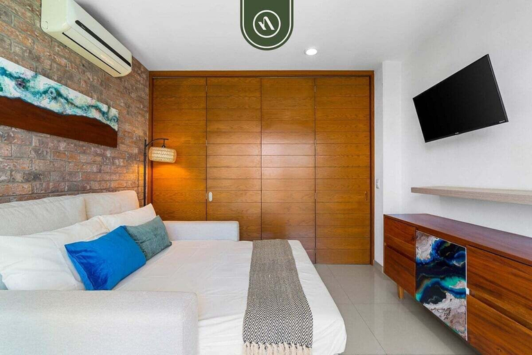 Room 3, Amazing 1BR Condo - Pool - BBQ in Versalles, Puerto Vallarta