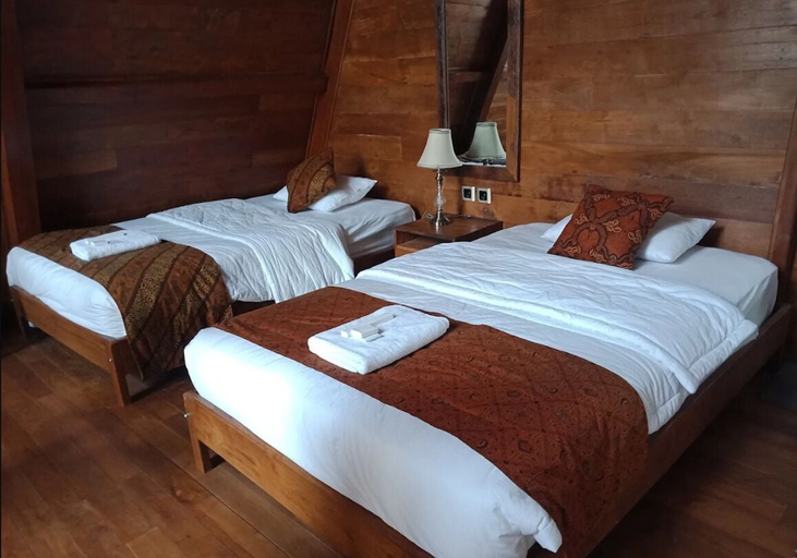 Room 4, Balkondes Saka Pitu, Magelang