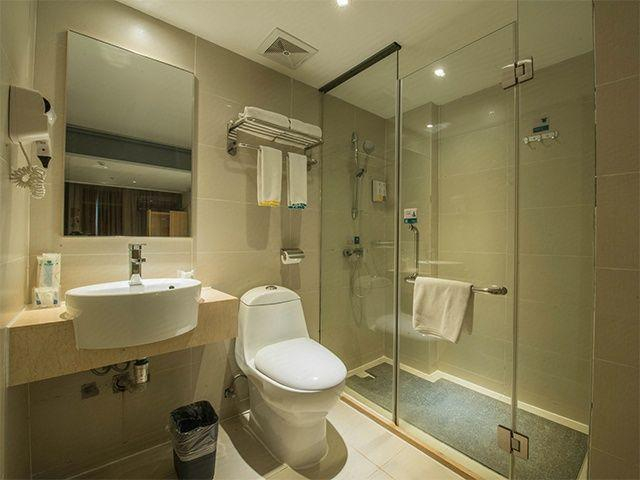 Bathroom 3, City Comfort Inn Guiping Fenghuang, Guigang
