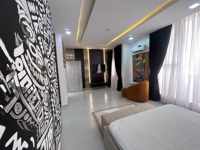 Room 5, LUXURY 4BED APARTMENT IKOYI, LagosIsland