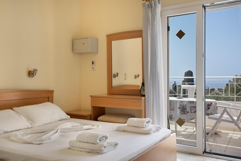 Bedroom 3, Helena Inn Kefalonia, Ionian Islands