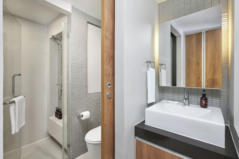 Bathroom 4, Citadines Sukhumvit 11 Bangkok, Wattana