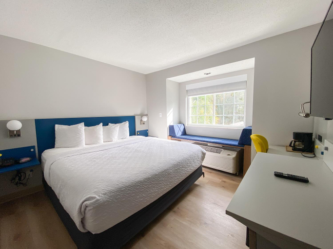 Bedroom 3, Microtel Inn & Suites by Wyndham Columbia/At Fort Jackson, Richland