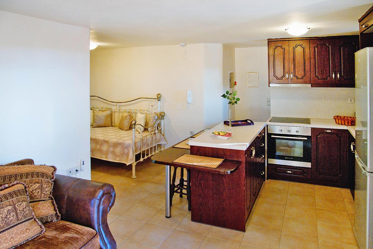 5, Cretan Villa Near Beach for 10, Crete