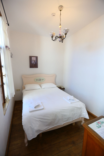 Bedroom 3, Kidalyo Hotel, Ayvalık