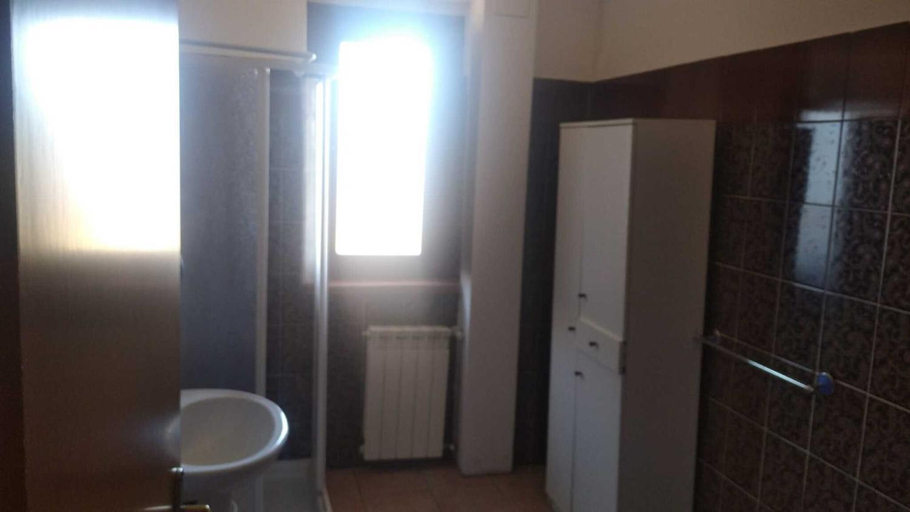 Bathroom 2, Gallo - La Cantina del contadino, Cosenza
