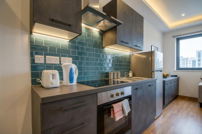 Others 5, Modern Apartments in Sliema Centre Walk to Seafront, WiFi & AC