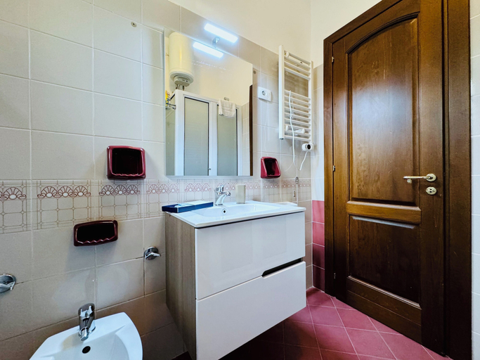 Bathroom 2, YourHome - Letizia's House, Napoli