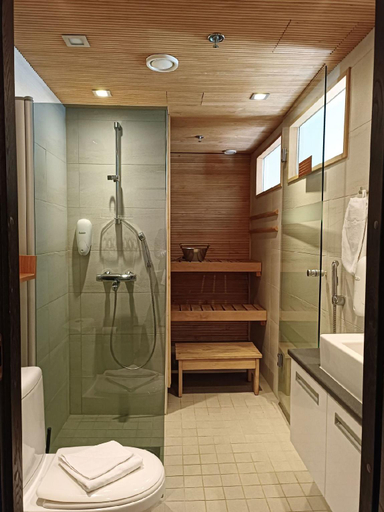 Bathroom 3, Levi Suites Levi Gold, Lapland