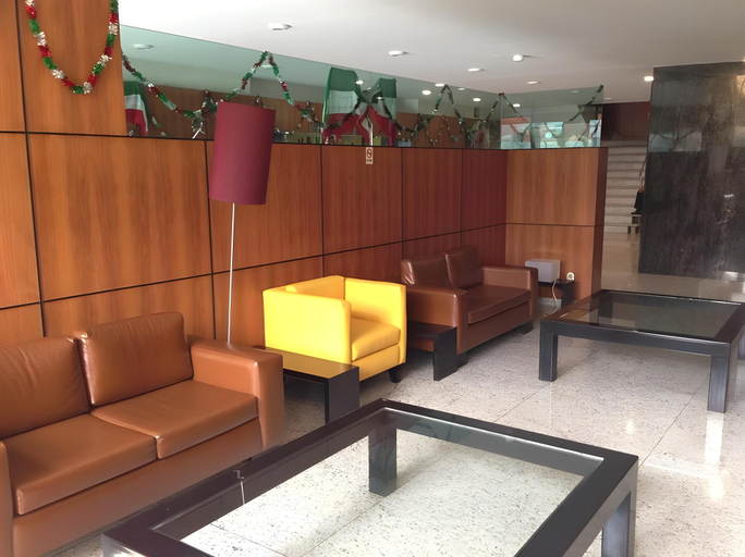 Public Area, Hotel Amazonas, Mexico City