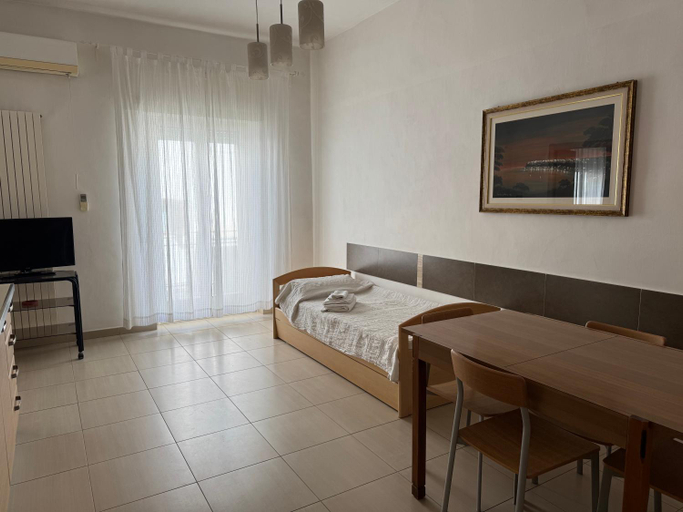 Others 3, B&B Soldano, Foggia