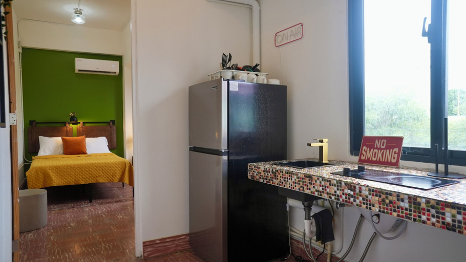 Room 2, 1818 LLC
