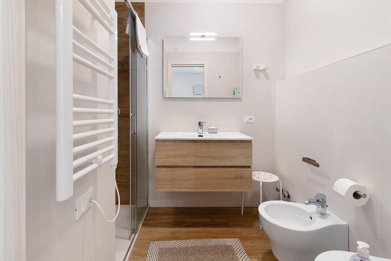Bathroom 2, Il Centro Luxury Suites, Bari
