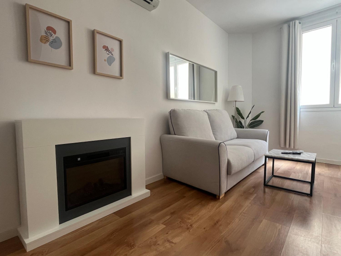 Others 2, Amazing Apartment in Historic Center, Madrid
