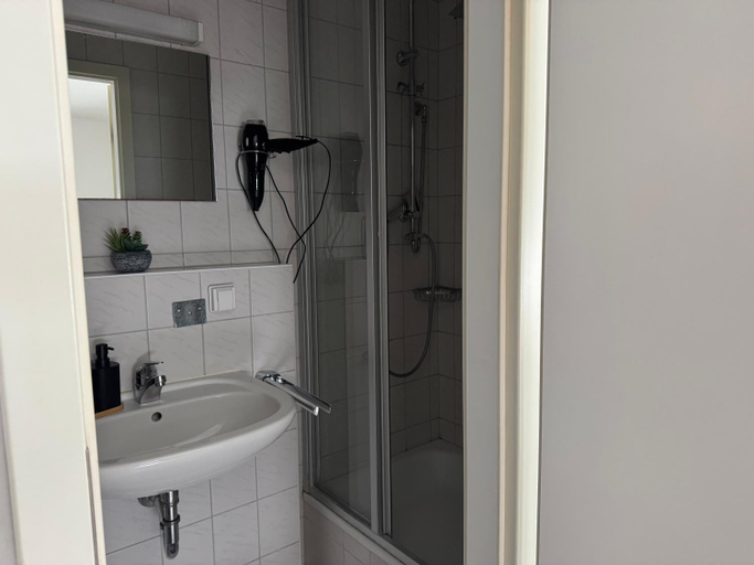 Bathroom 4, Gasthaus Weigl, Eichstätt