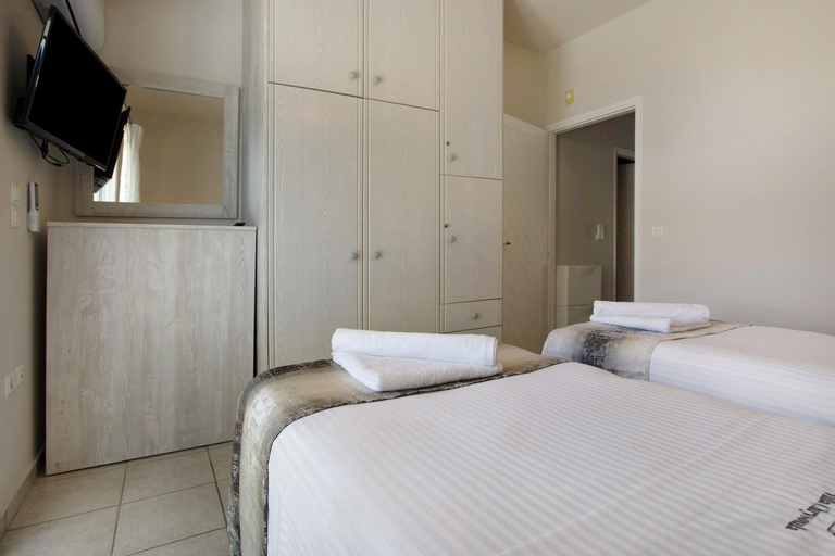 Others 3, Villa Chrysoula, Ionian Islands
