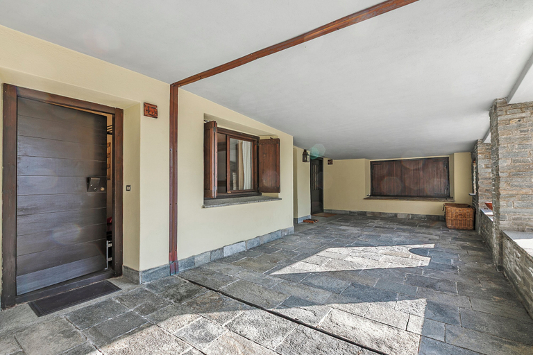 Interior 5, Grange Studio, Torino