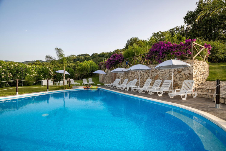 Sport & Beauty 2, Arcaloro Resort Rooms, Messina